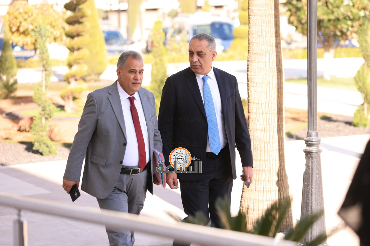 Madar Al-Saa Images 0.6651050567118001