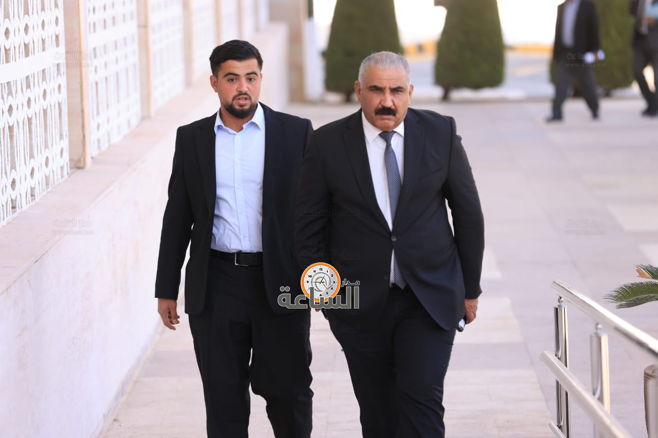 Madar Al-Saa Images 0.8755032936673912