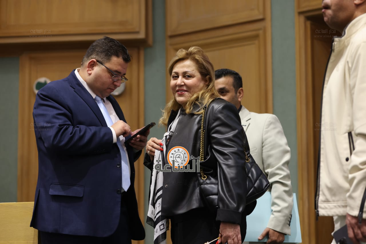 Madar Al-Saa Images 0.6755787890186189