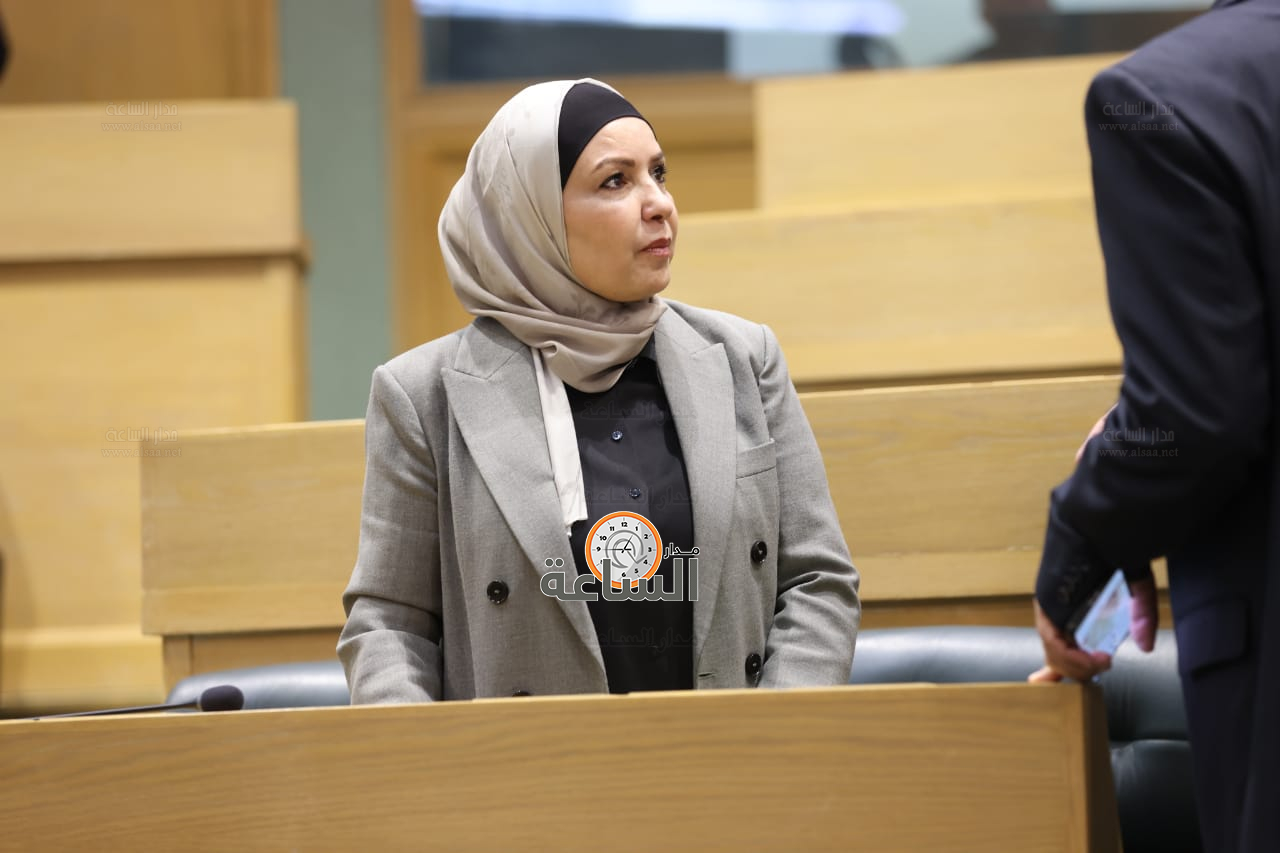 Madar Al-Saa Images 0.3803088324252958