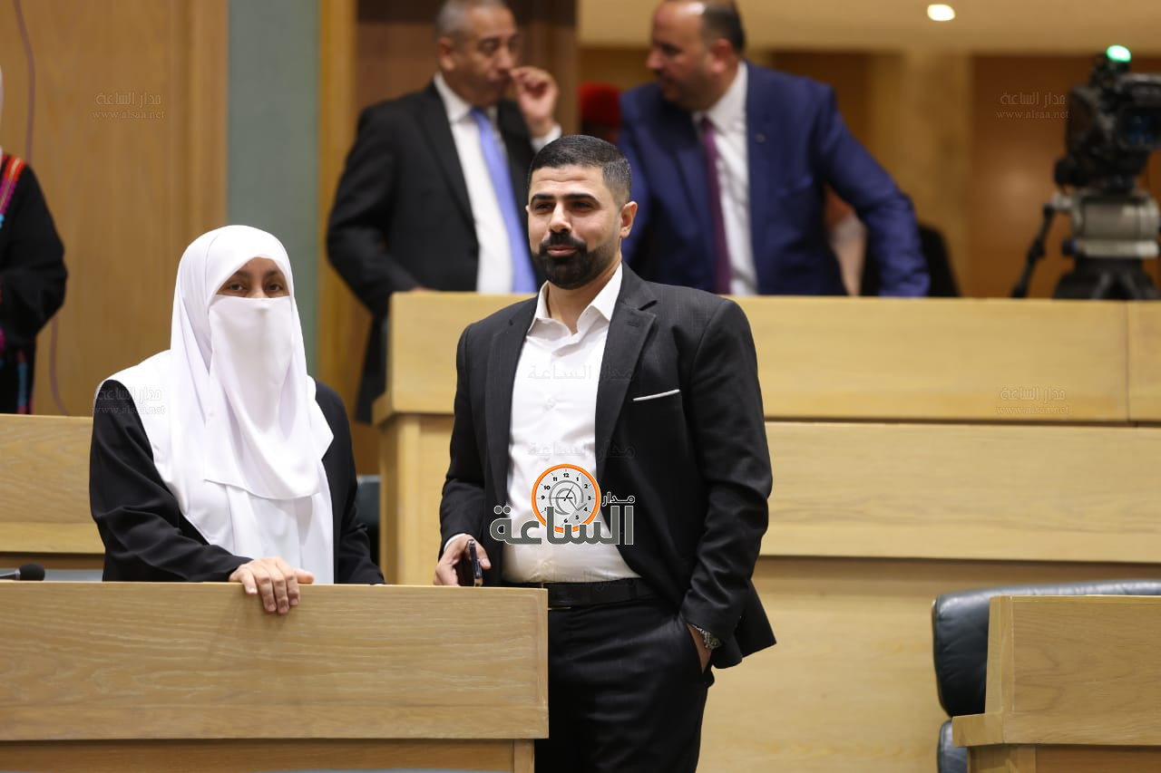 Madar Al-Saa Images 0.4636081414931913