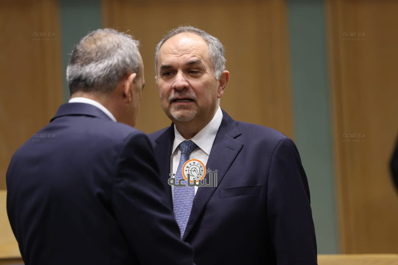 Madar Al-Saa Images 0.13417226344161448