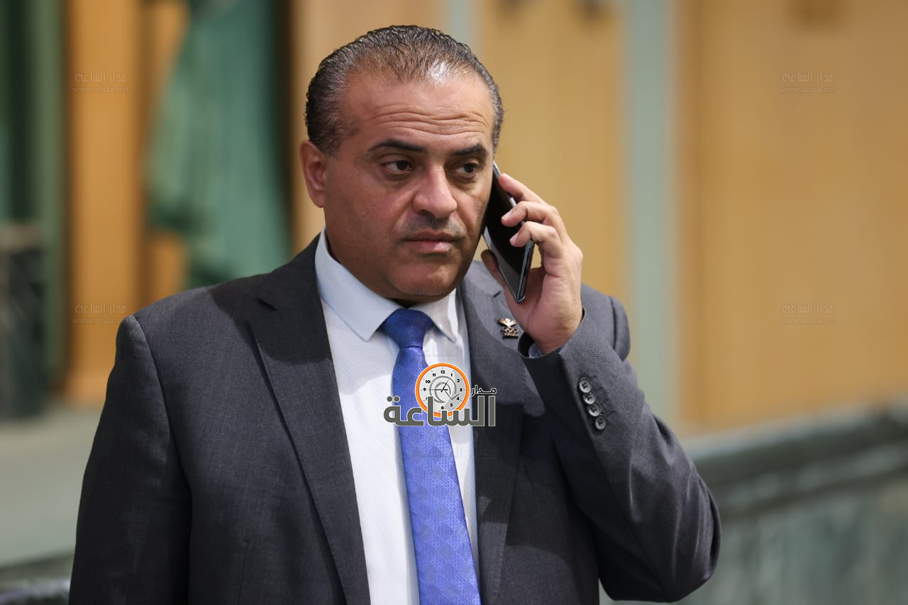 Madar Al-Saa Images 0.4849733908484497