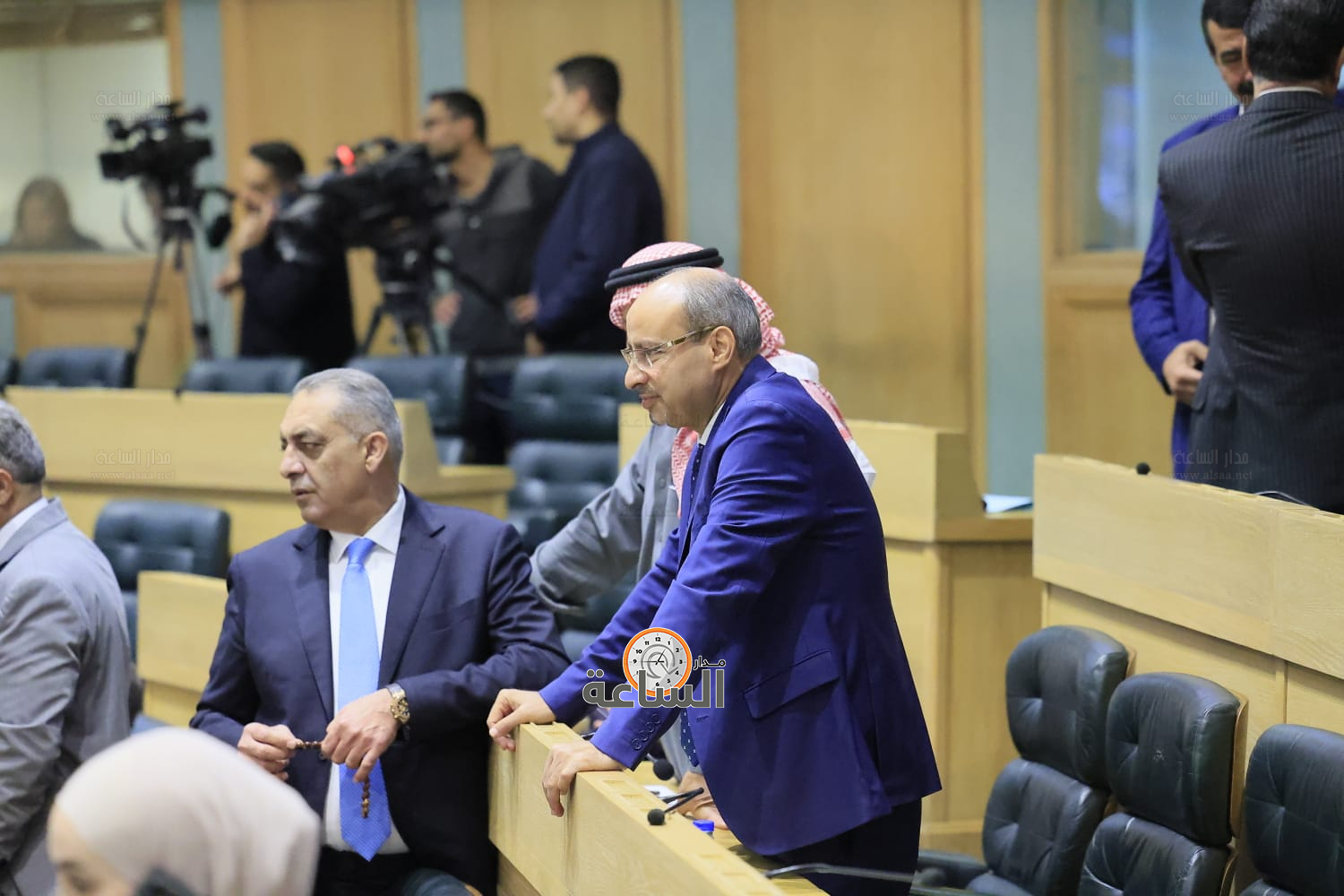 Madar Al-Saa Images 0.4887404272175879