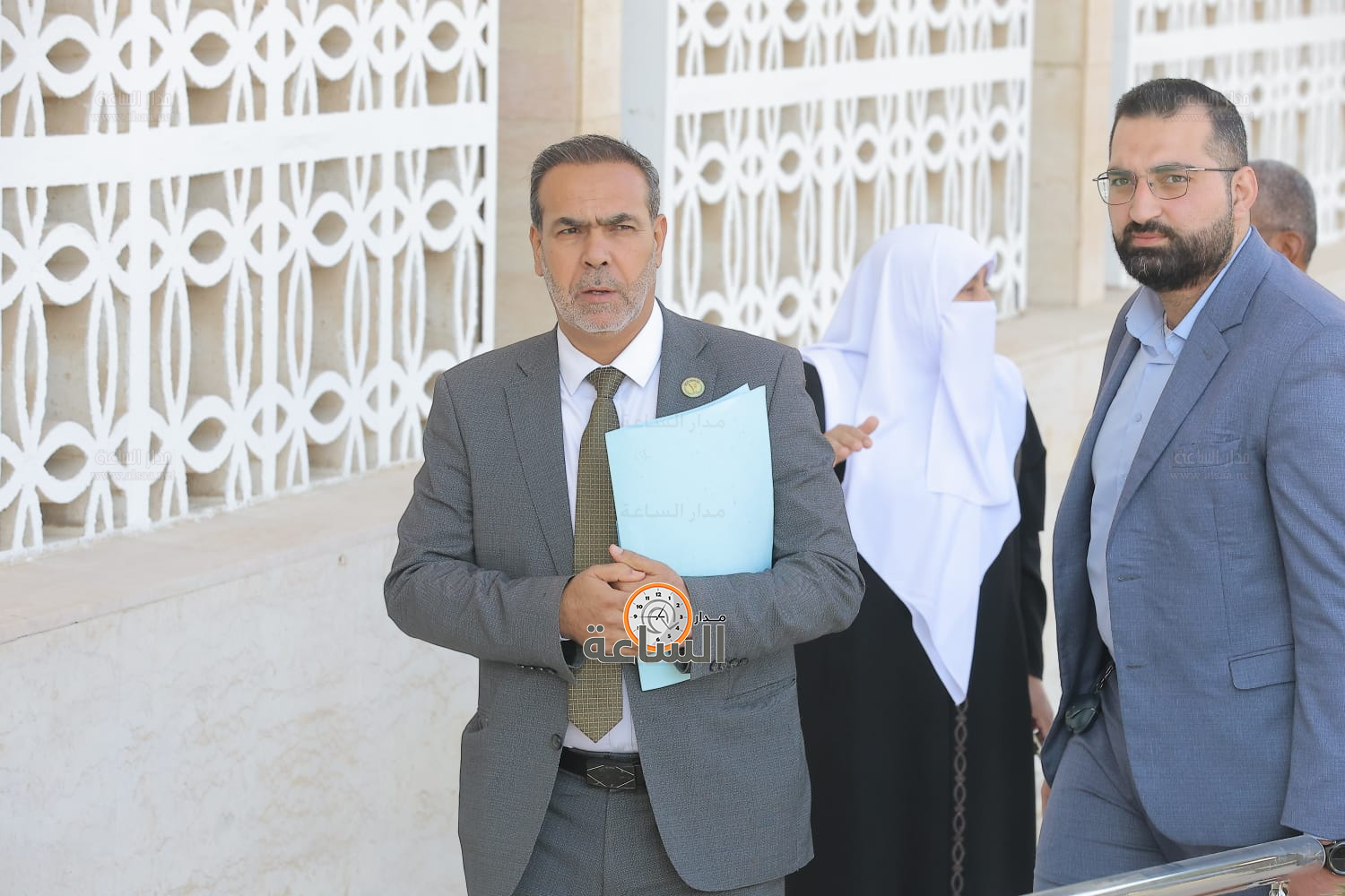 Madar Al-Saa Images 0.20475386466626588