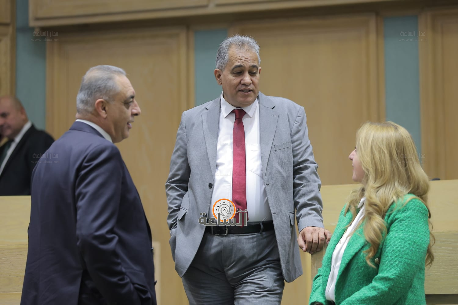 Madar Al-Saa Images 0.8248991578839318