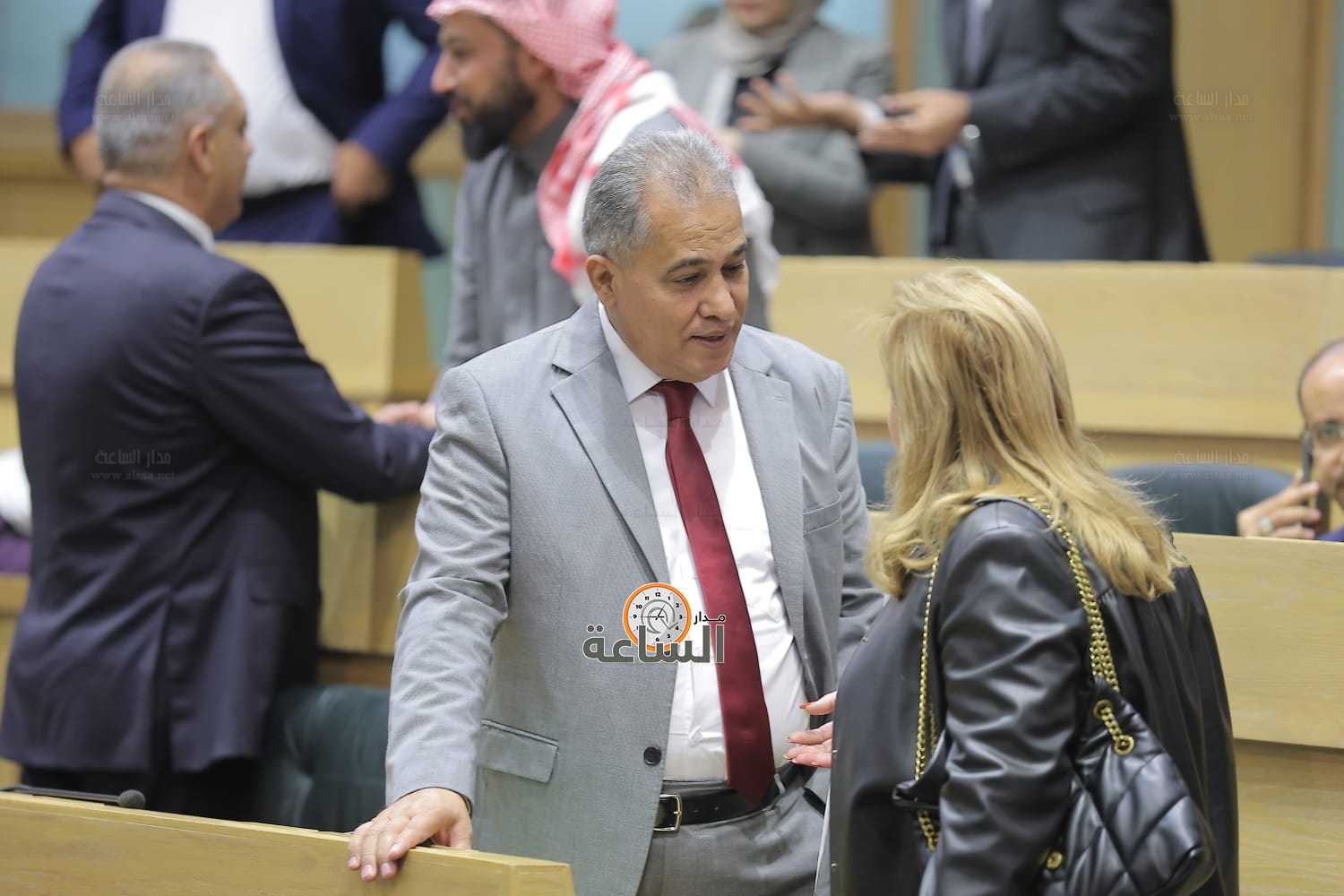 Madar Al-Saa Images 0.33111899454523874