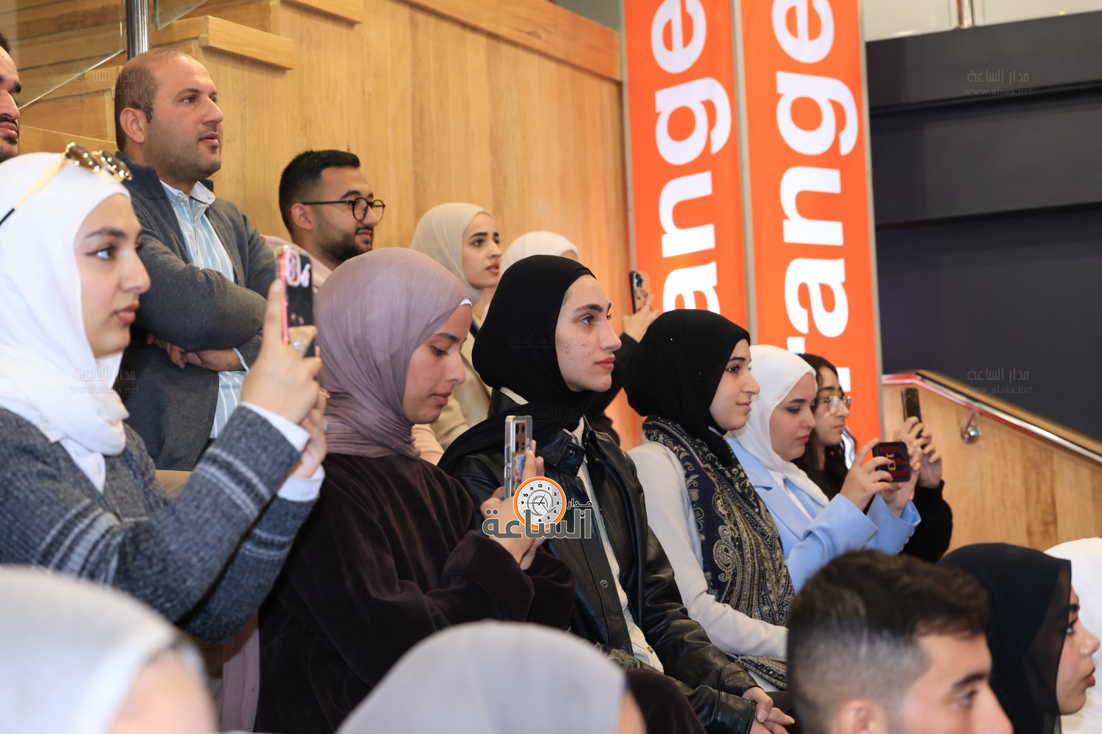 Madar Al-Saa Images 0.6001990130040843