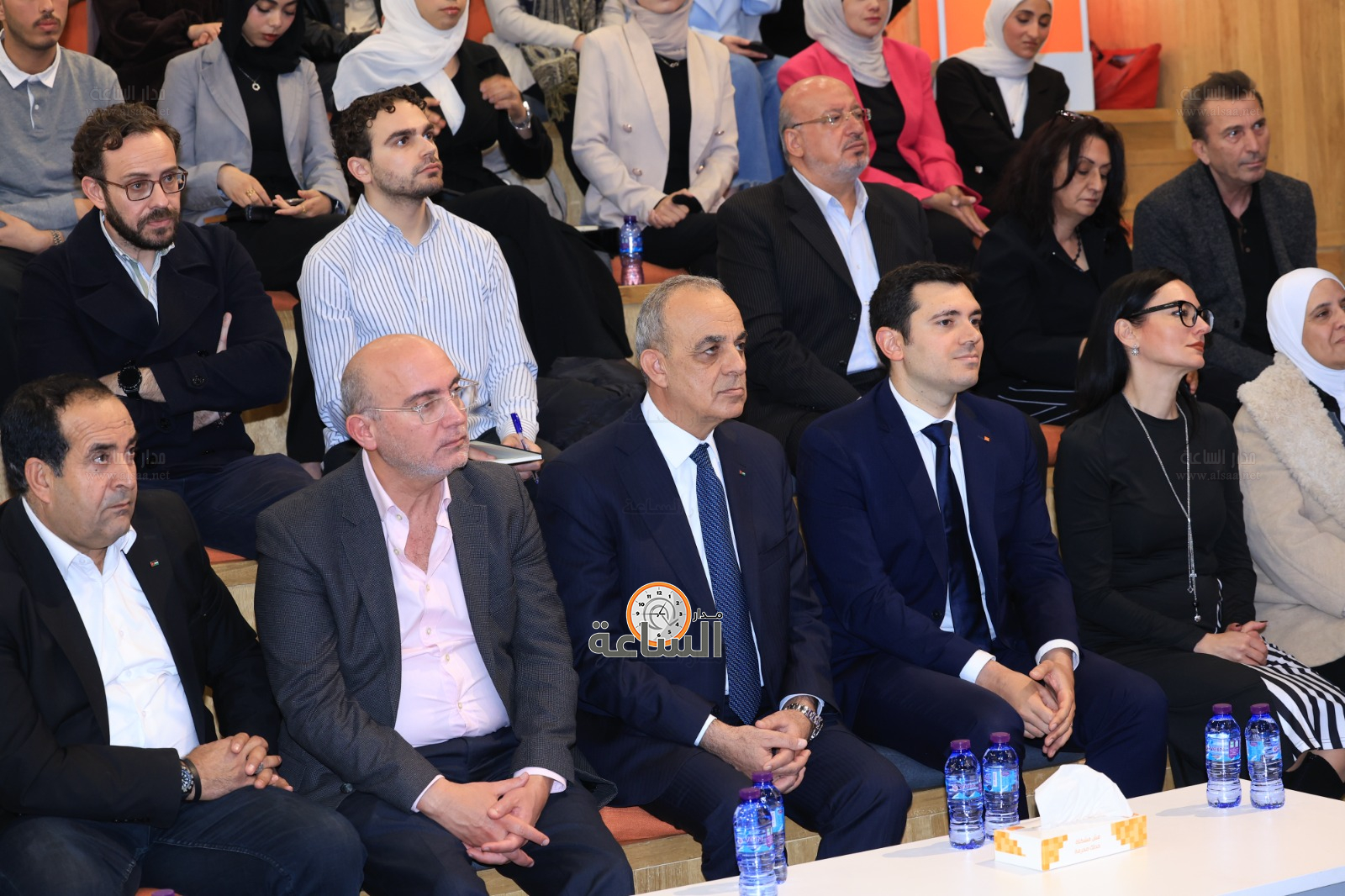 Madar Al-Saa Images 0.11031868760681185