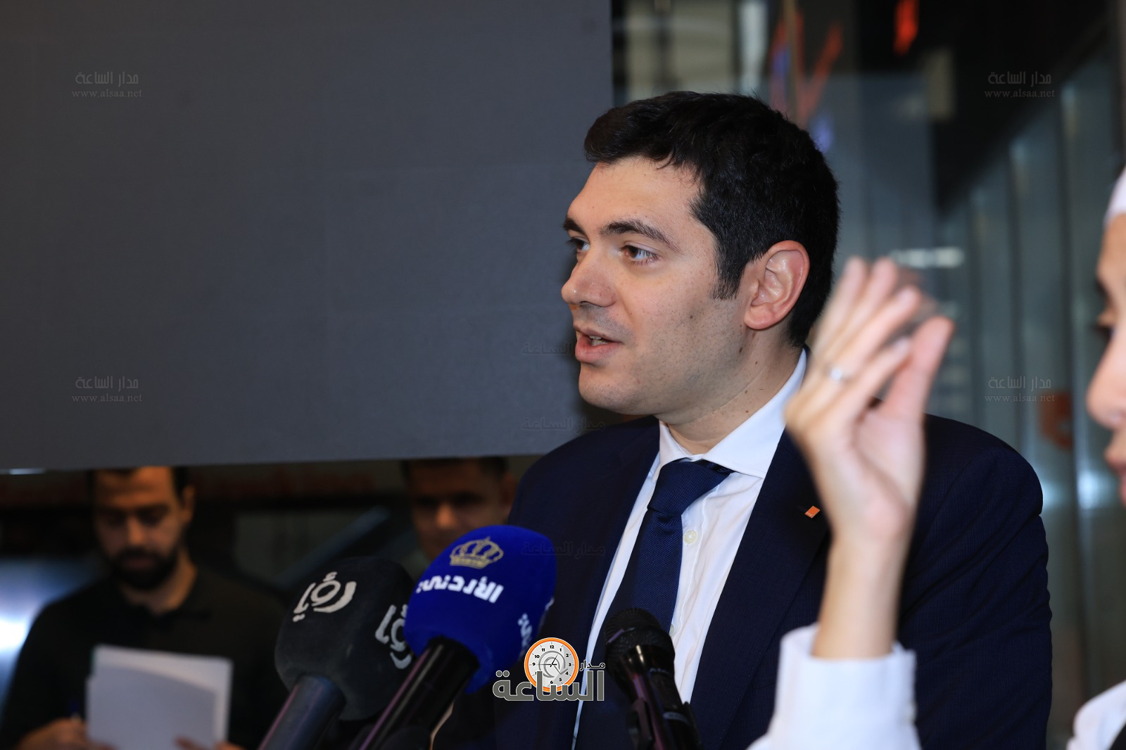 Madar Al-Saa Images 0.61356375000744