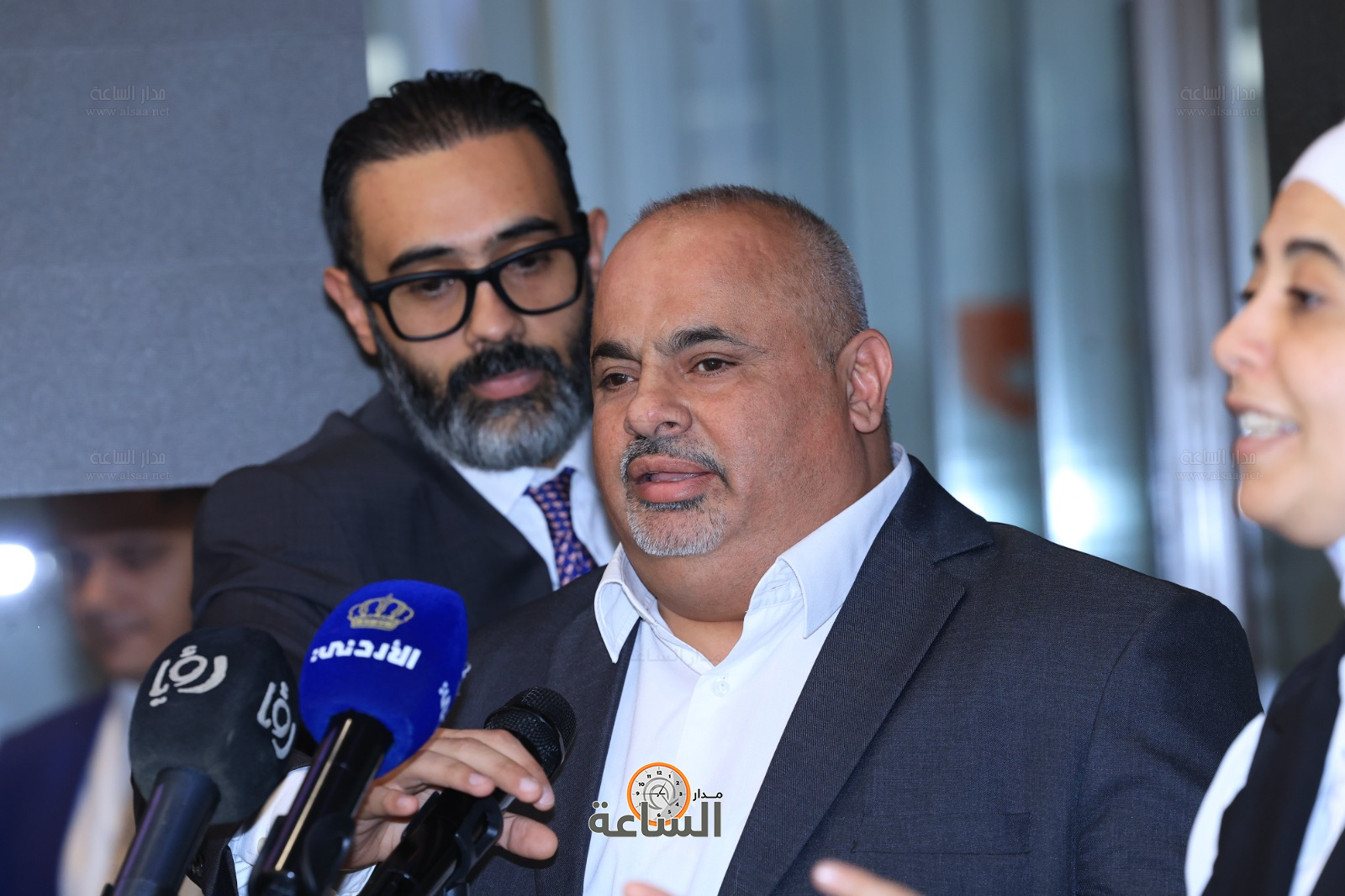 Madar Al-Saa Images 0.8918136444111625