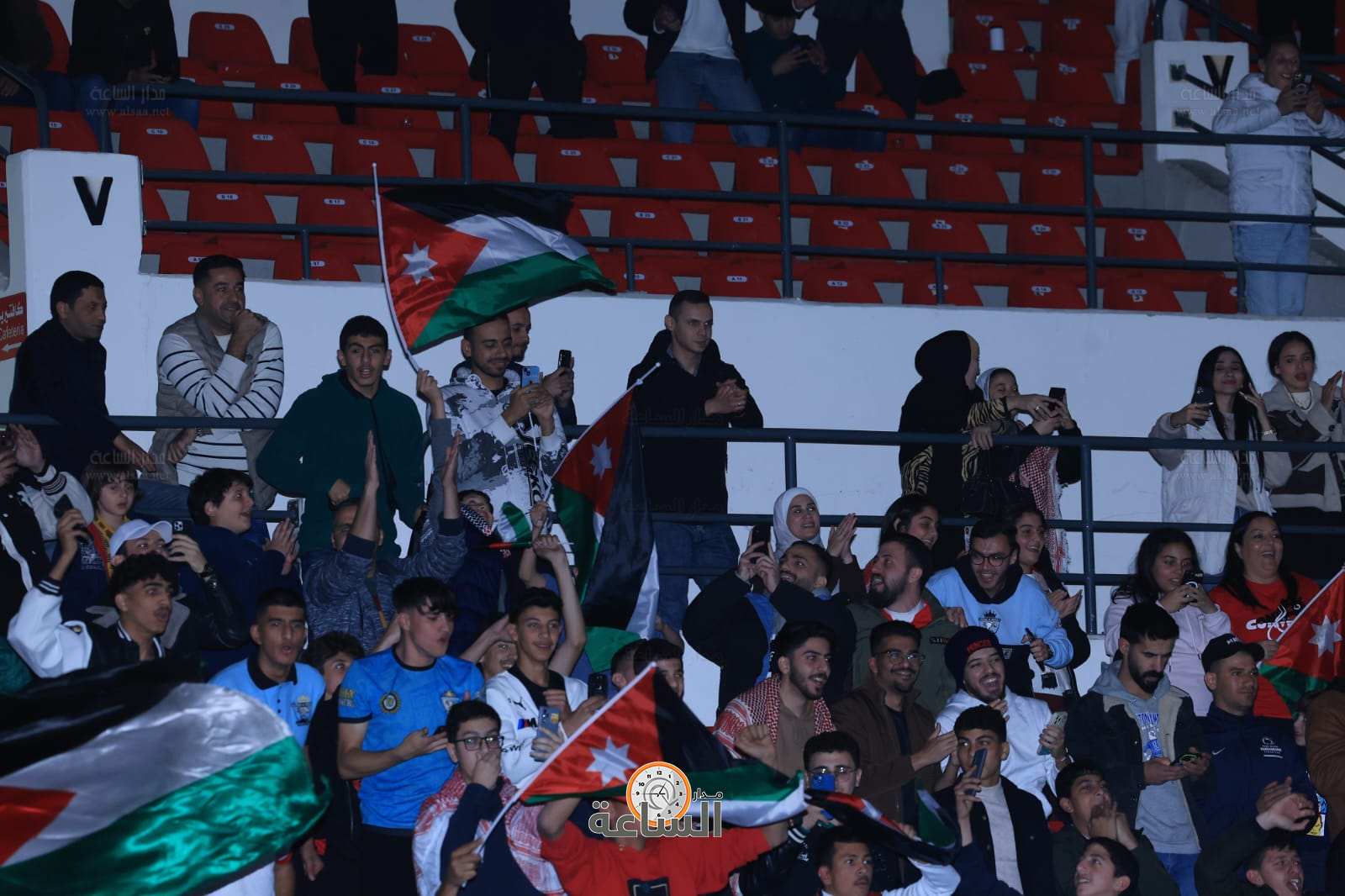 Madar Al-Saa Images 0.22519788075593083