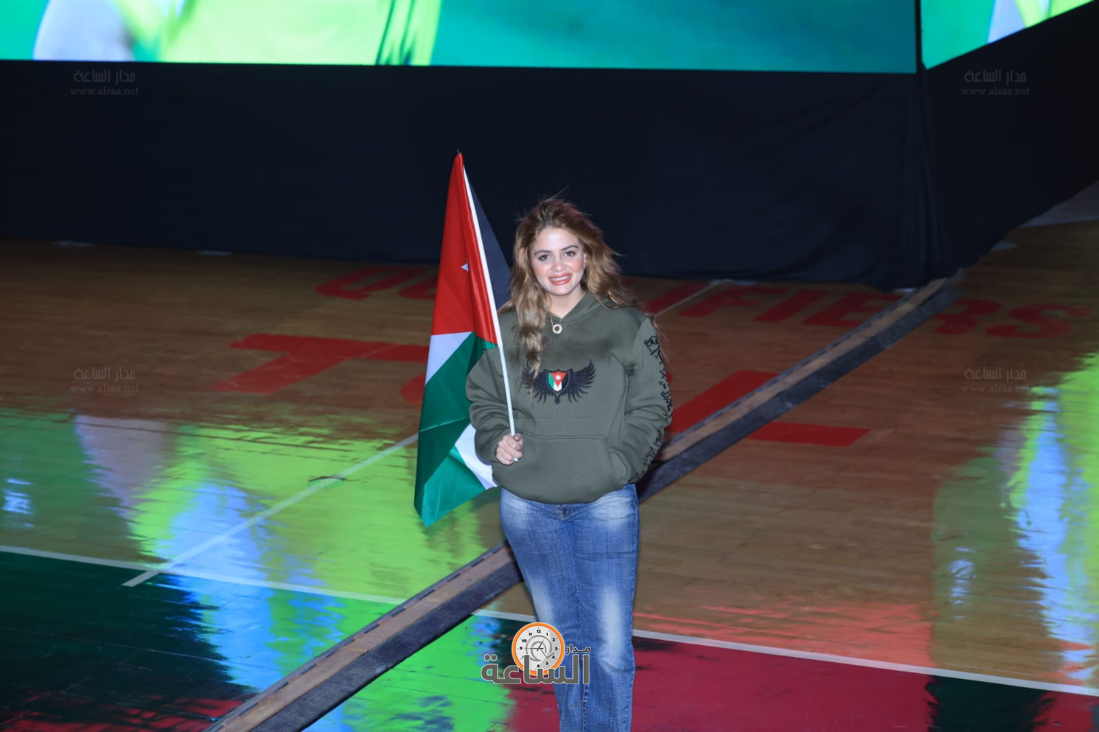 Madar Al-Saa Images 0.17807484278217445