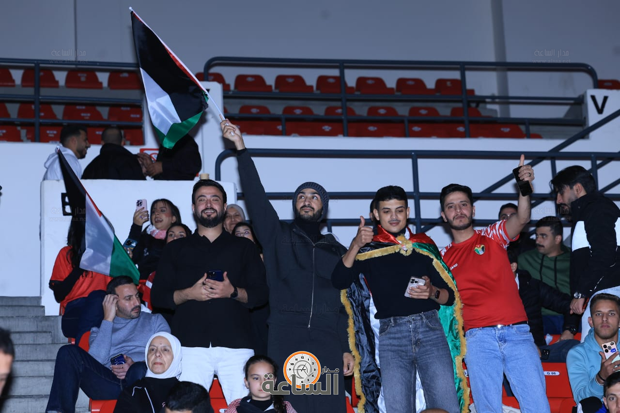 Madar Al-Saa Images 0.7840424636299885