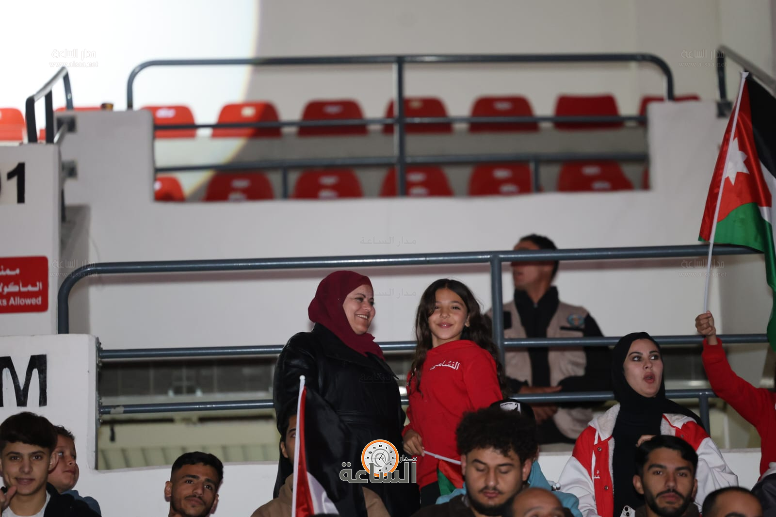 Madar Al-Saa Images 0.9440234131463789