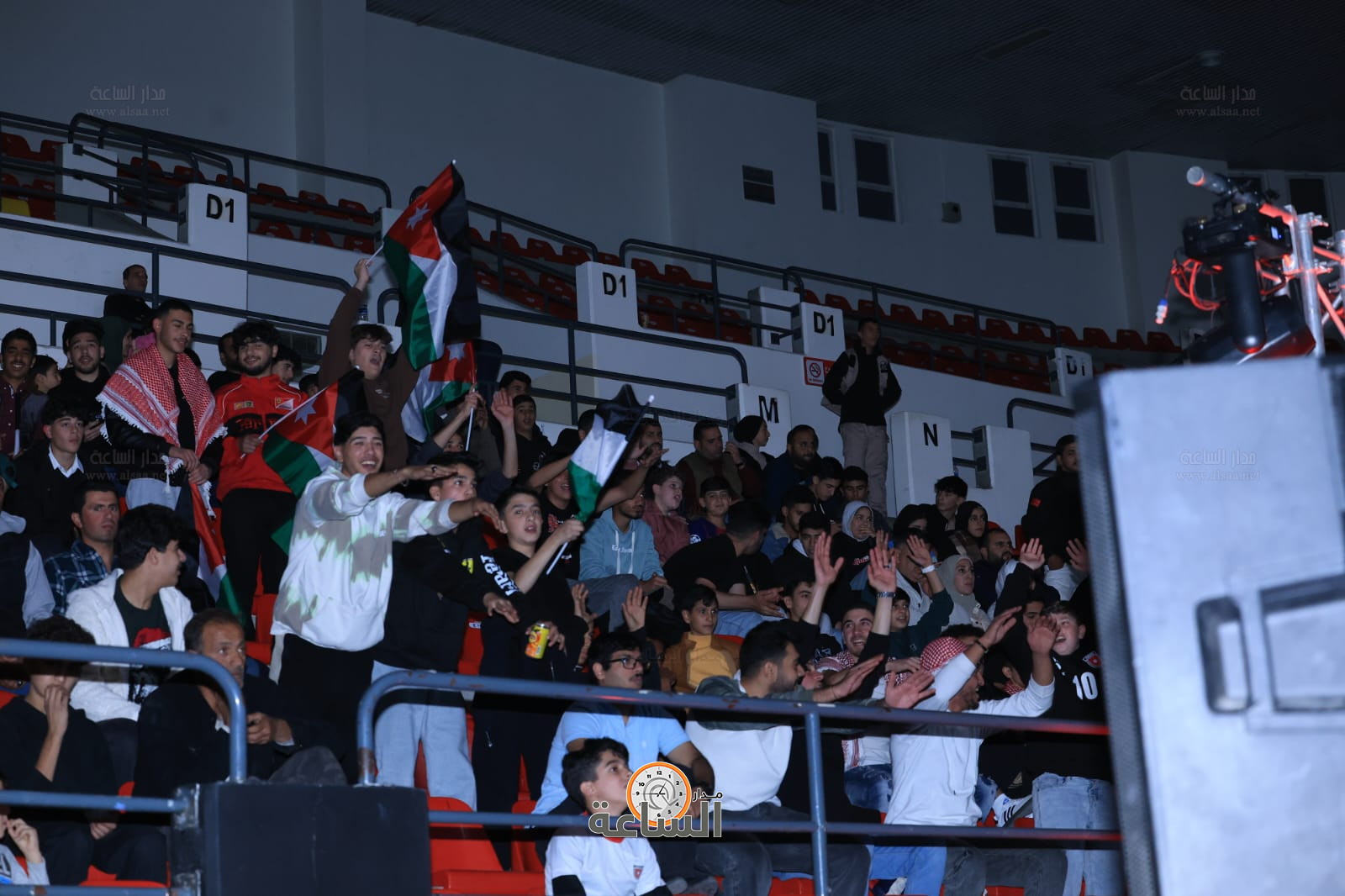 Madar Al-Saa Images 0.6443117379172838