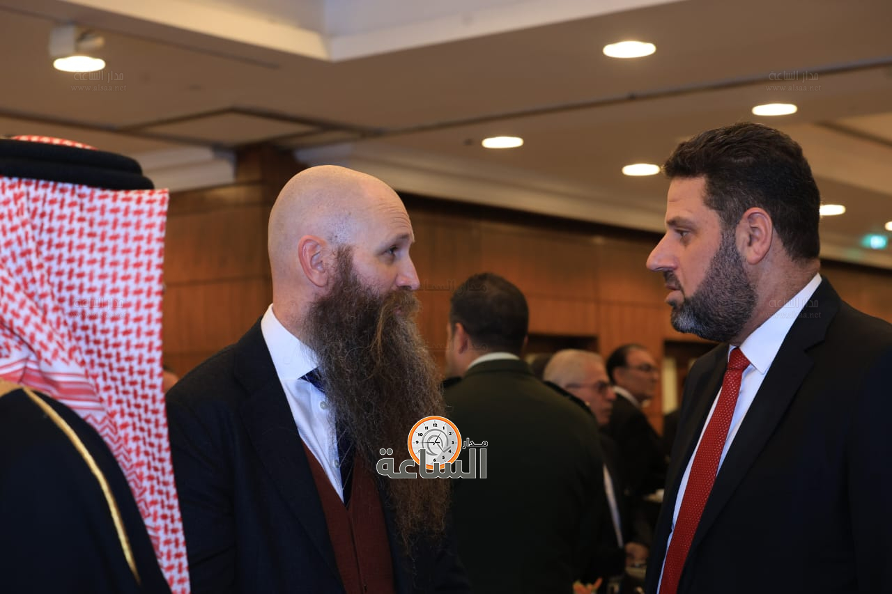 Madar Al-Saa Images 0.4854715338222856