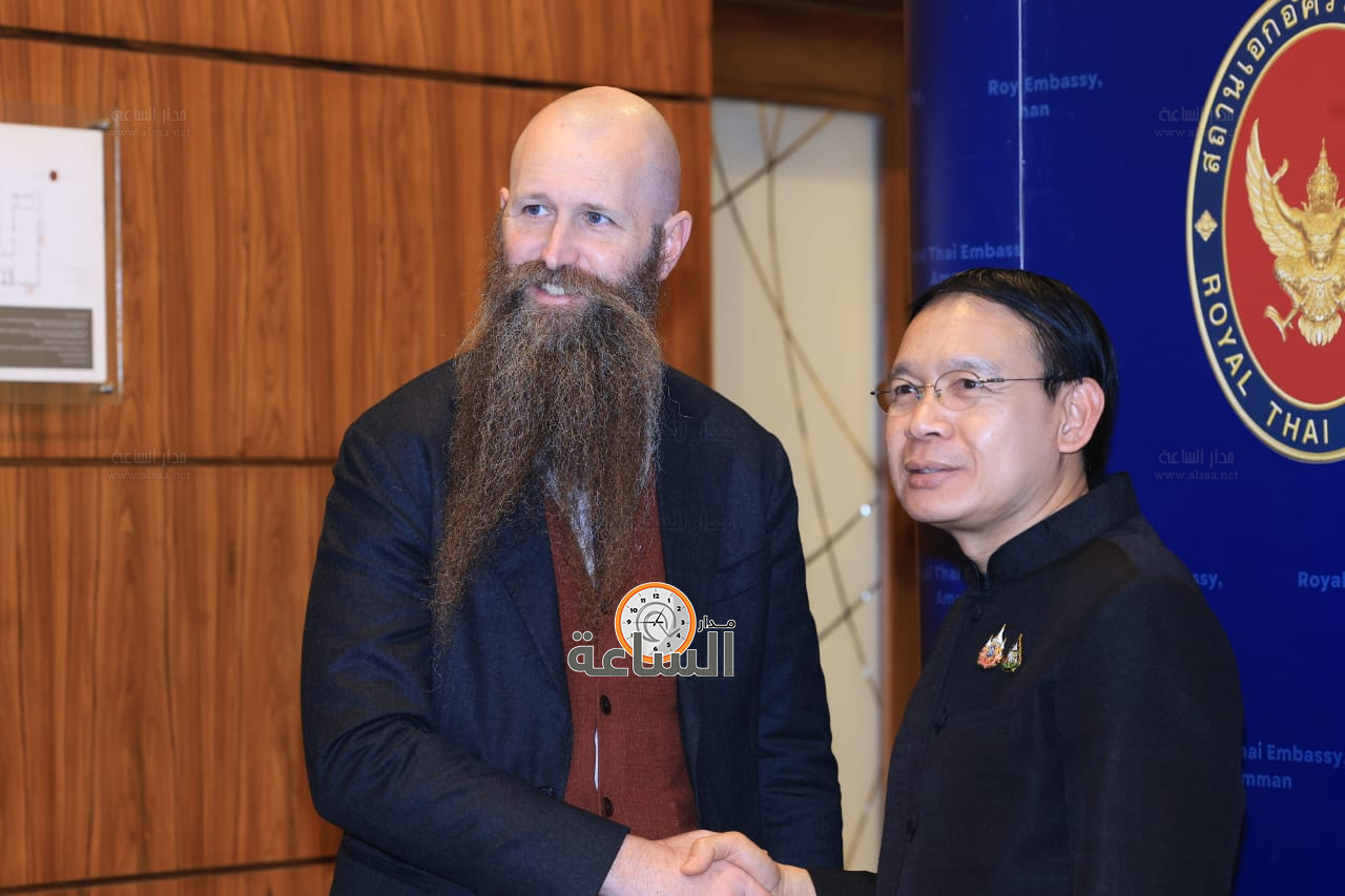 Madar Al-Saa Images 0.36875351334992146