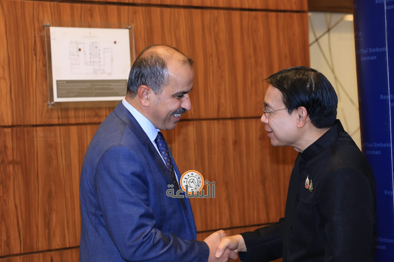 Madar Al-Saa Images 0.4007582571035938