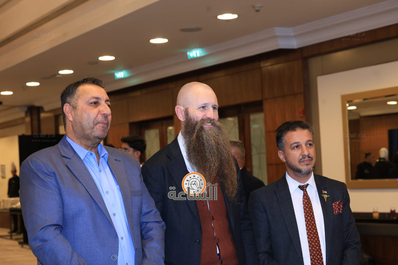 Madar Al-Saa Images 0.5537056079656334