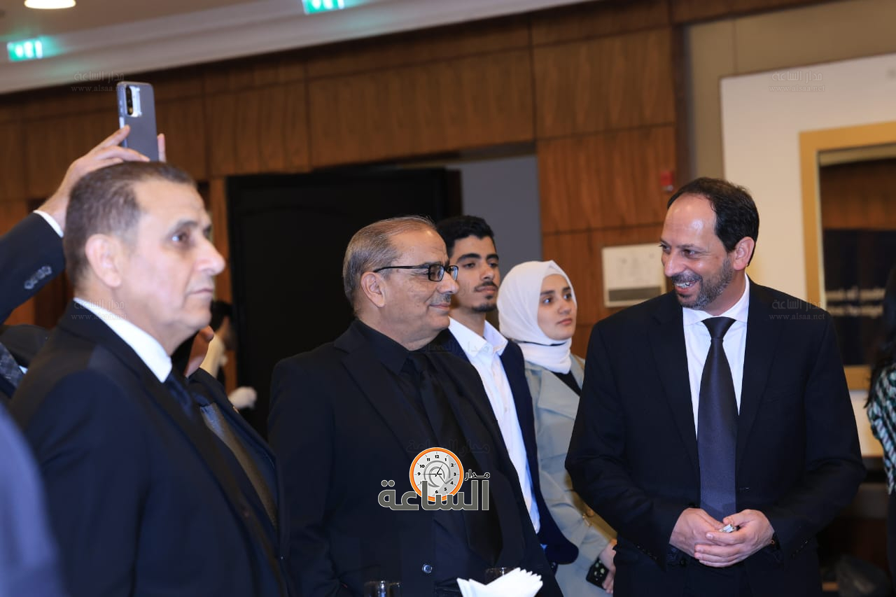 Madar Al-Saa Images 0.41273001573892276