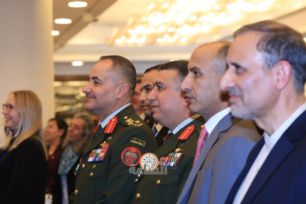 Madar Al-Saa Images 0.7446184477891626