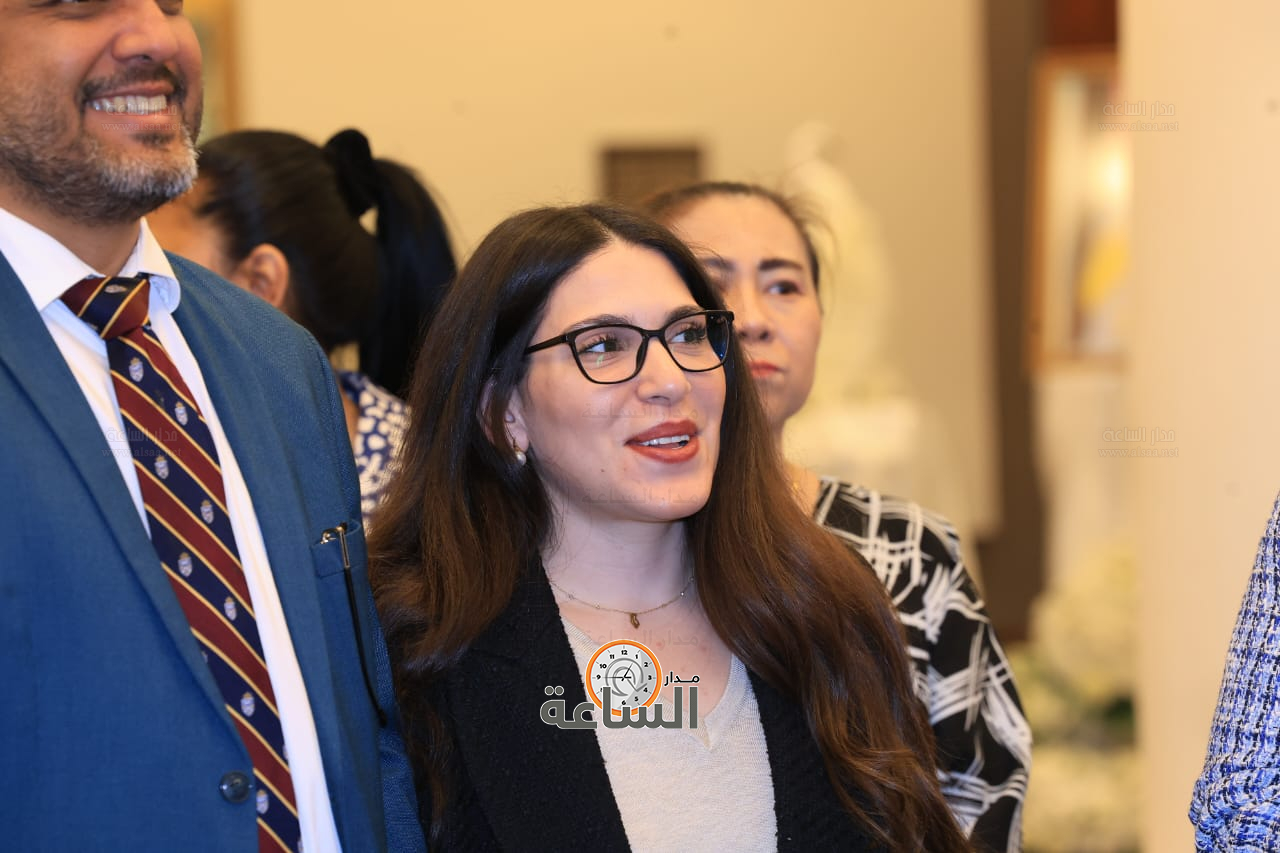 Madar Al-Saa Images 0.8365597303143202