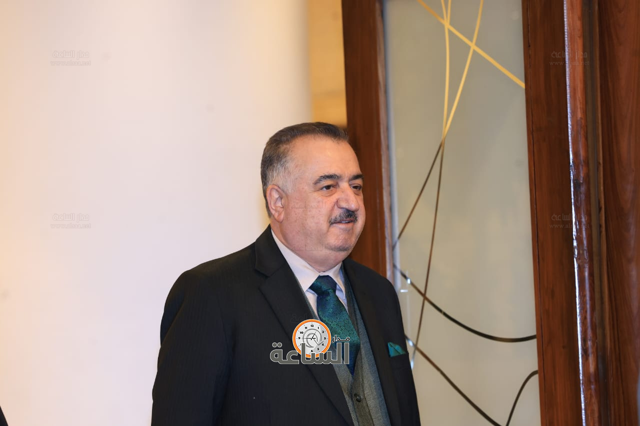 Madar Al-Saa Images 0.35219189185878585