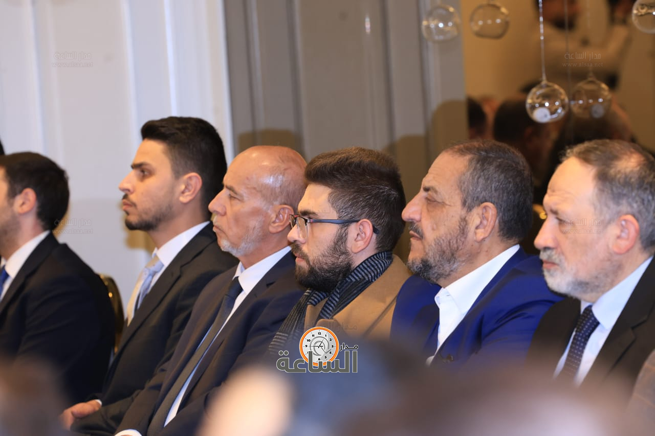 Madar Al-Saa Images 0.47740762477653576