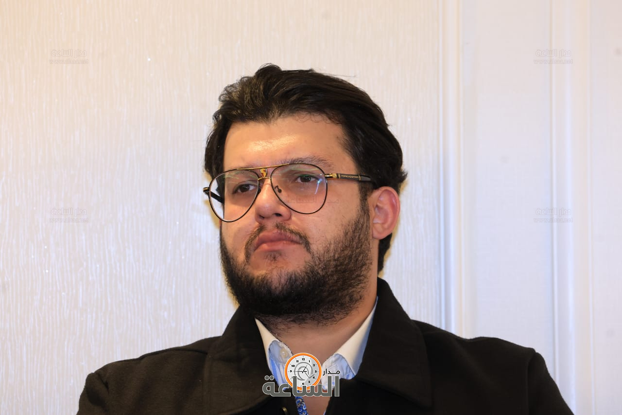 Madar Al-Saa Images 0.445563283180212