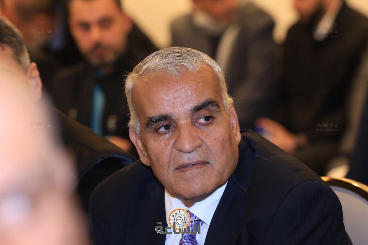 Madar Al-Saa Images 0.394544574177343