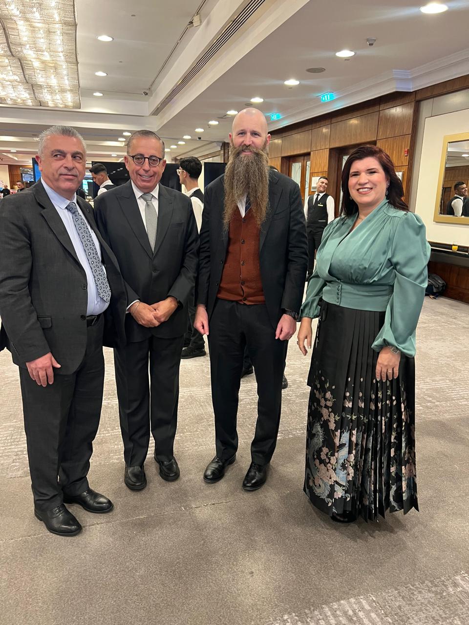 Madar Al-Saa Images 0.29828191216705613