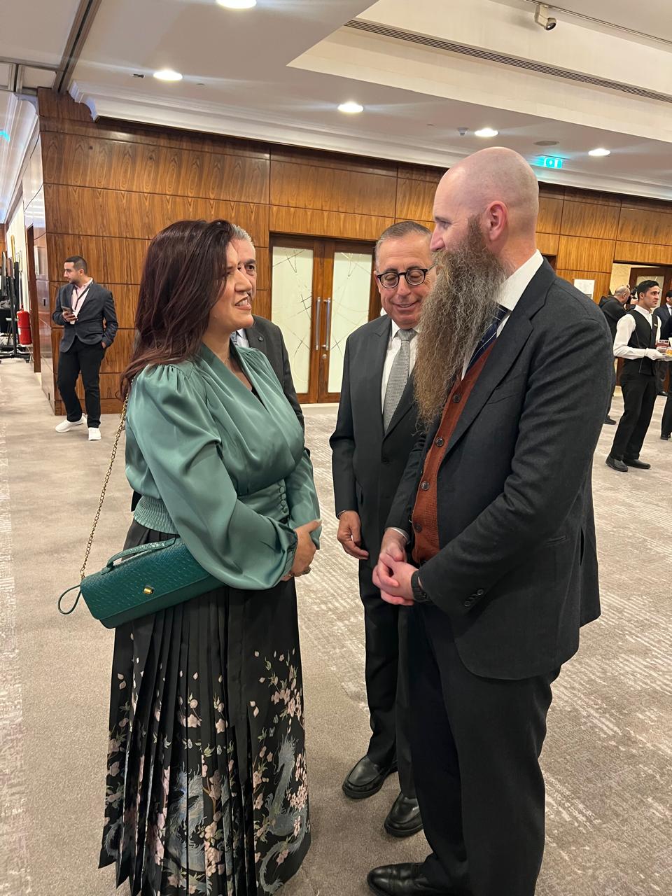 Madar Al-Saa Images 0.250304053353847