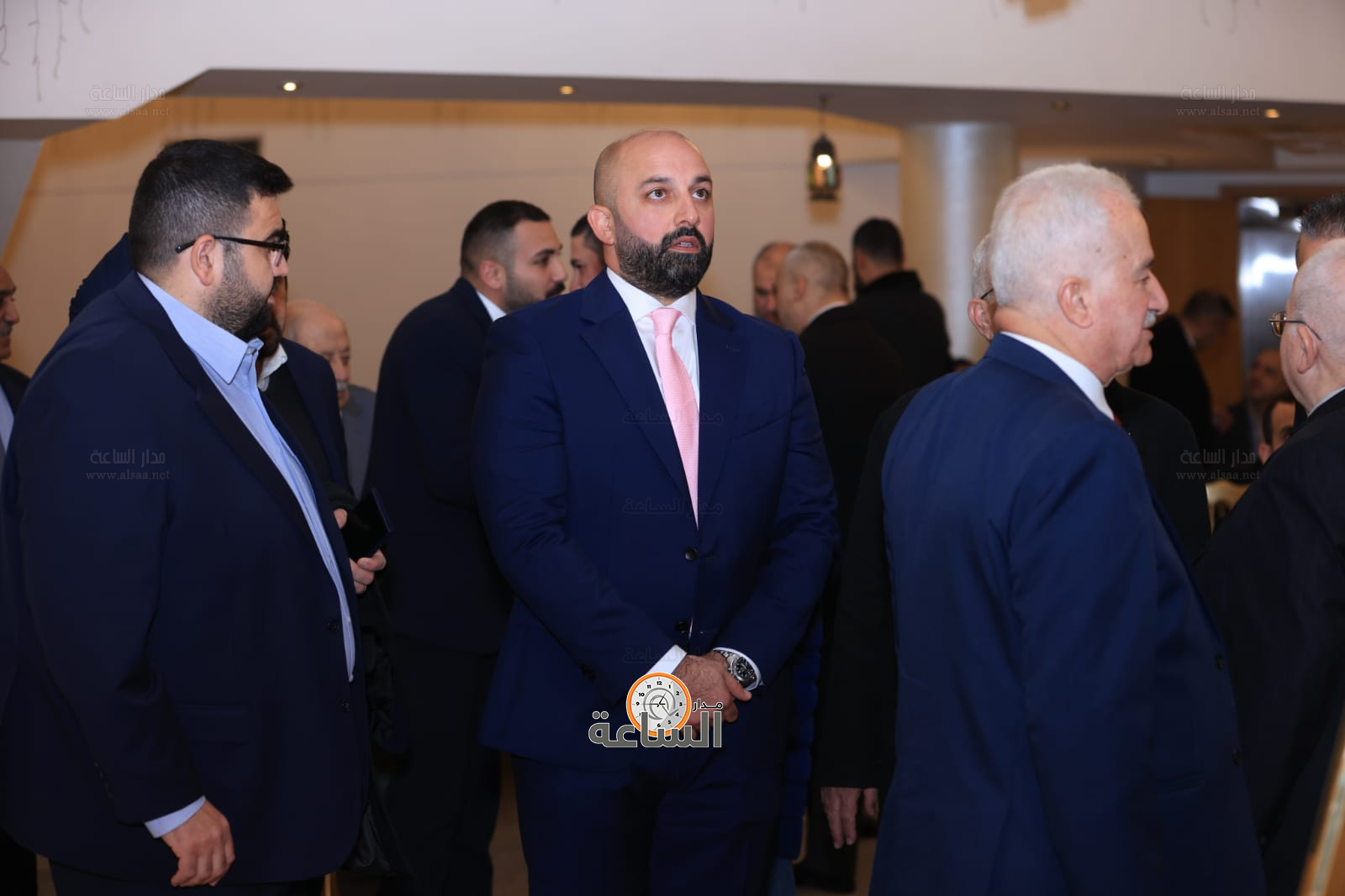 Madar Al-Saa Images 0.6338631621253302