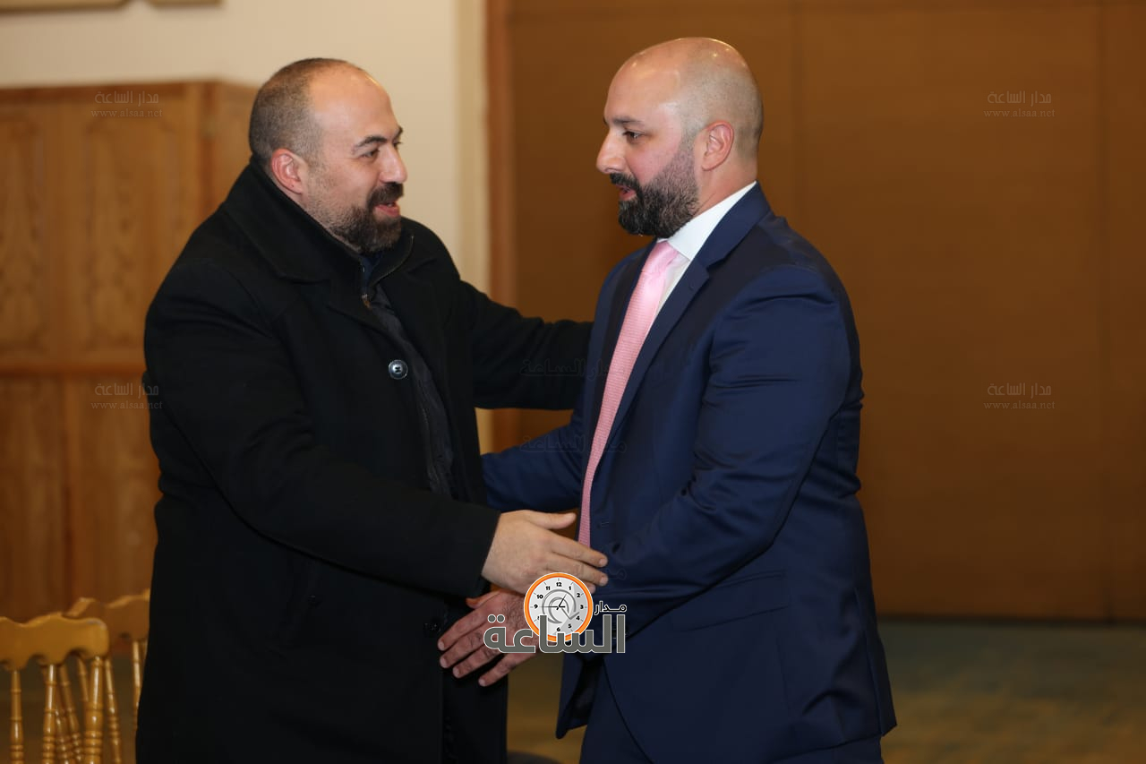 Madar Al-Saa Images 0.4677832638217051