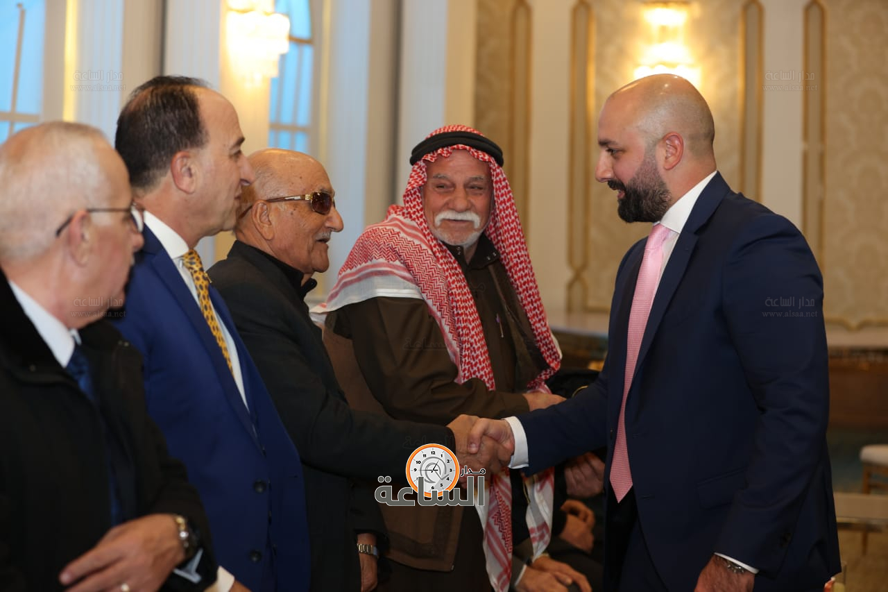 Madar Al-Saa Images 0.7120125786763568