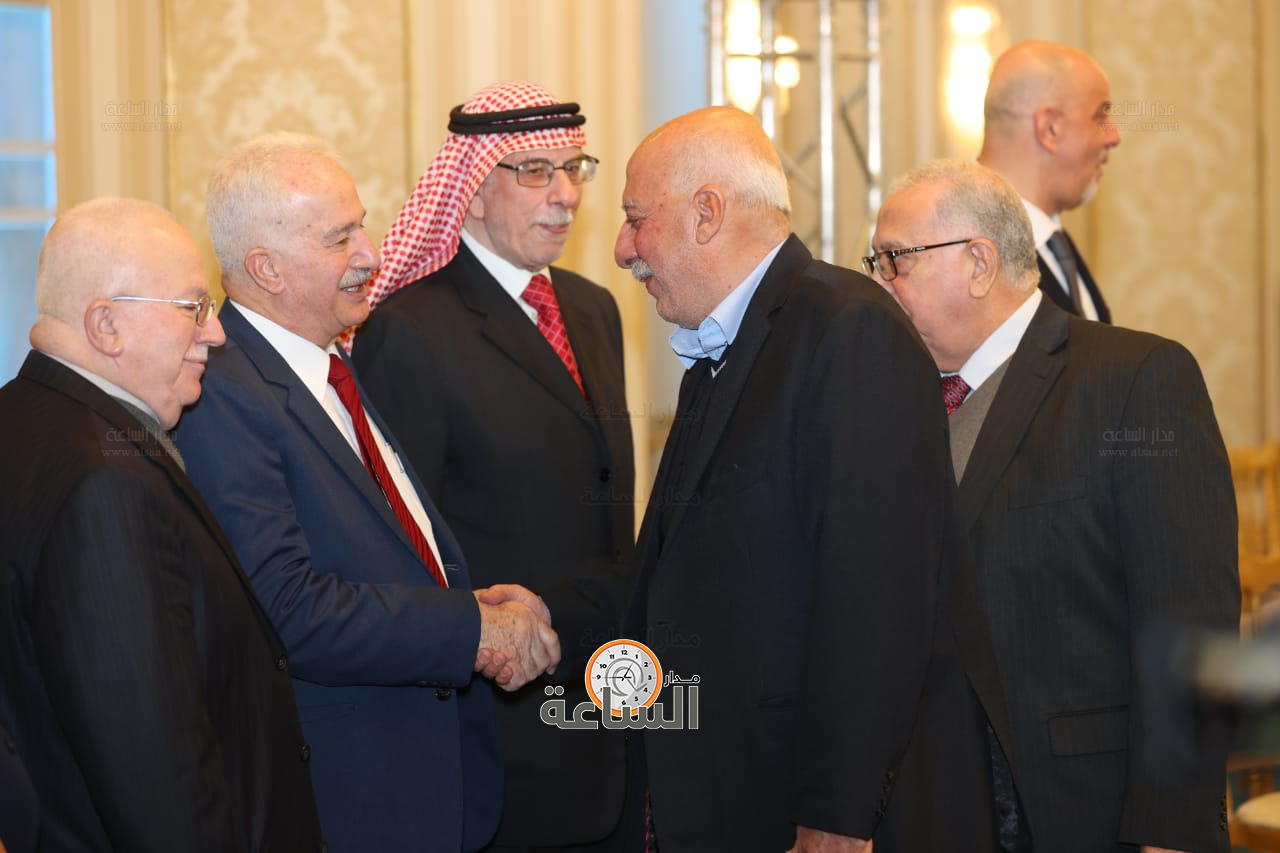 Madar Al-Saa Images 0.7864681559164524