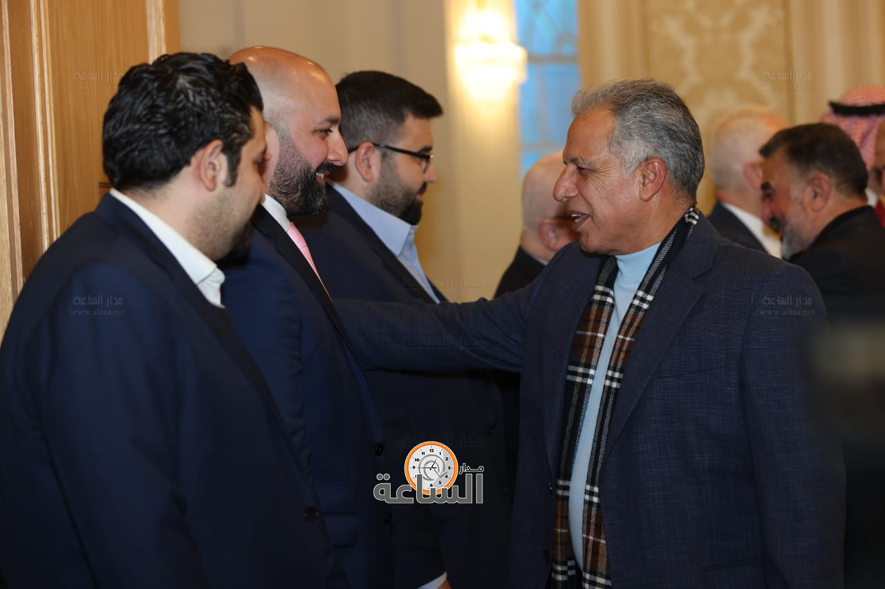 Madar Al-Saa Images 0.408548543306512