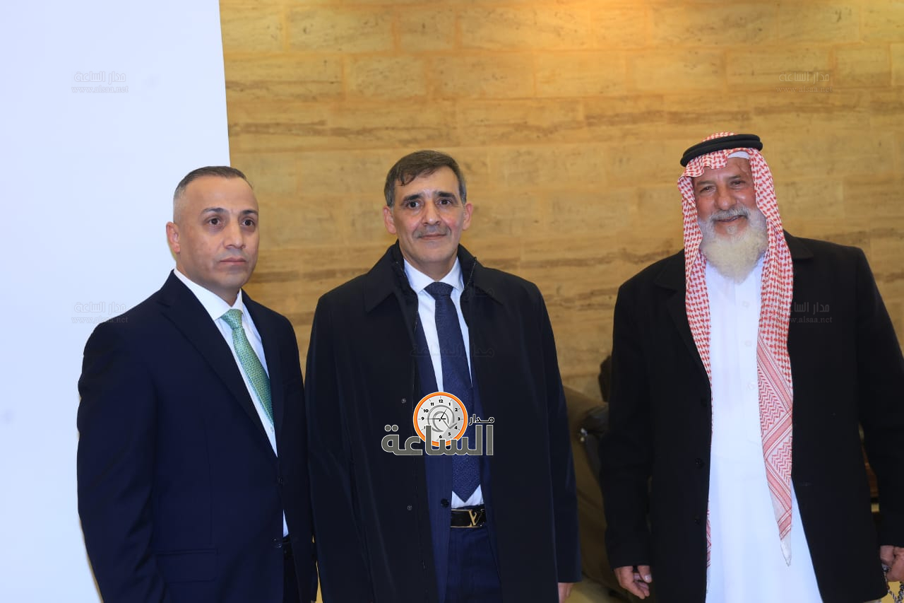 Madar Al-Saa Images 0.2769665796941624