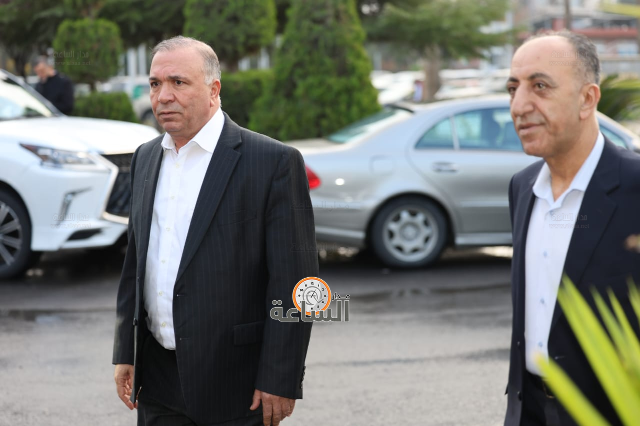 Madar Al-Saa Images 0.4104535584136937