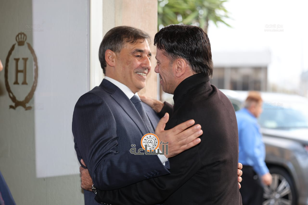 Madar Al-Saa Images 0.38520963146887066