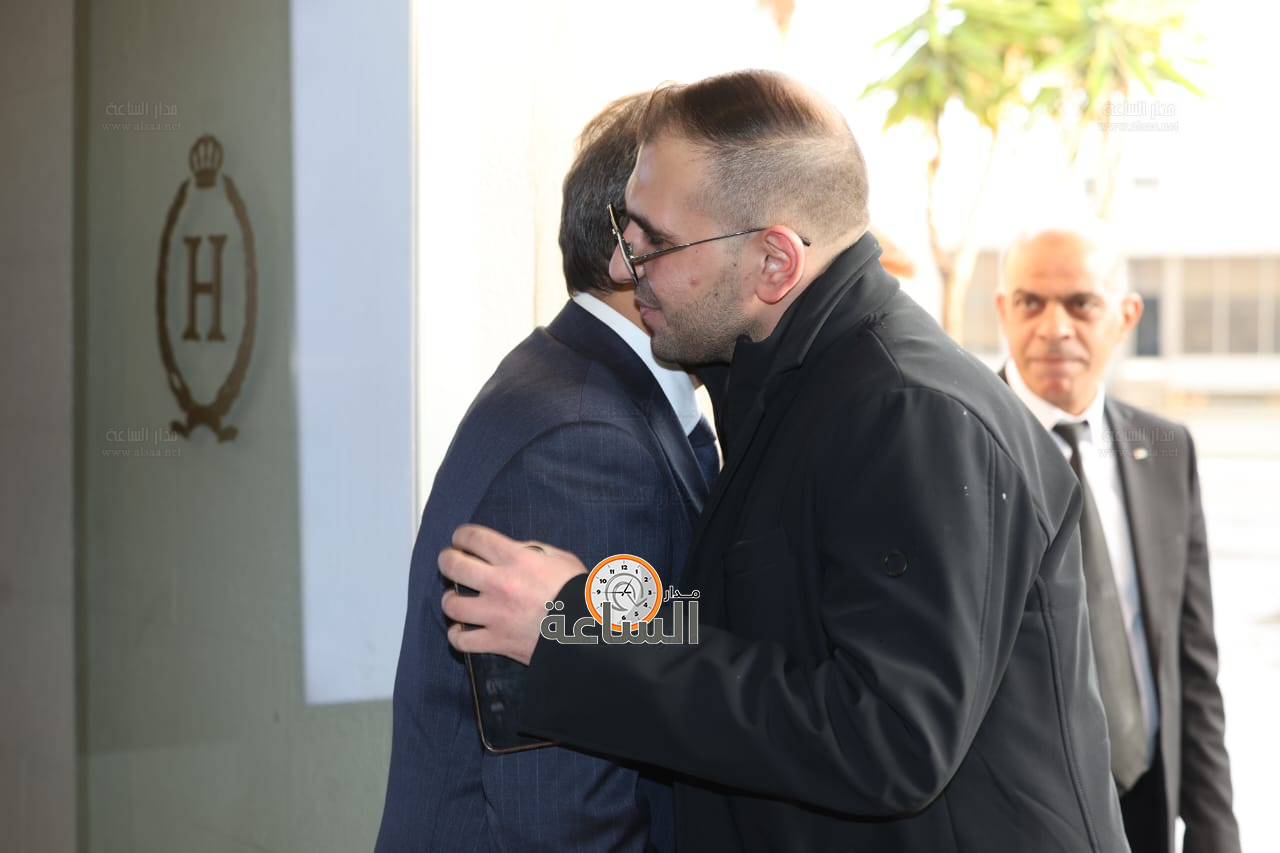 Madar Al-Saa Images 0.4423102470013849