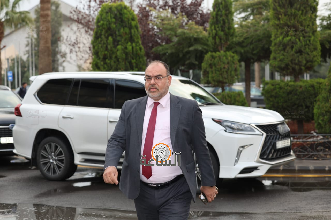 Madar Al-Saa Images 0.3385365330833576