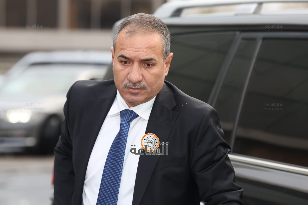 Madar Al-Saa Images 0.5483263182997555