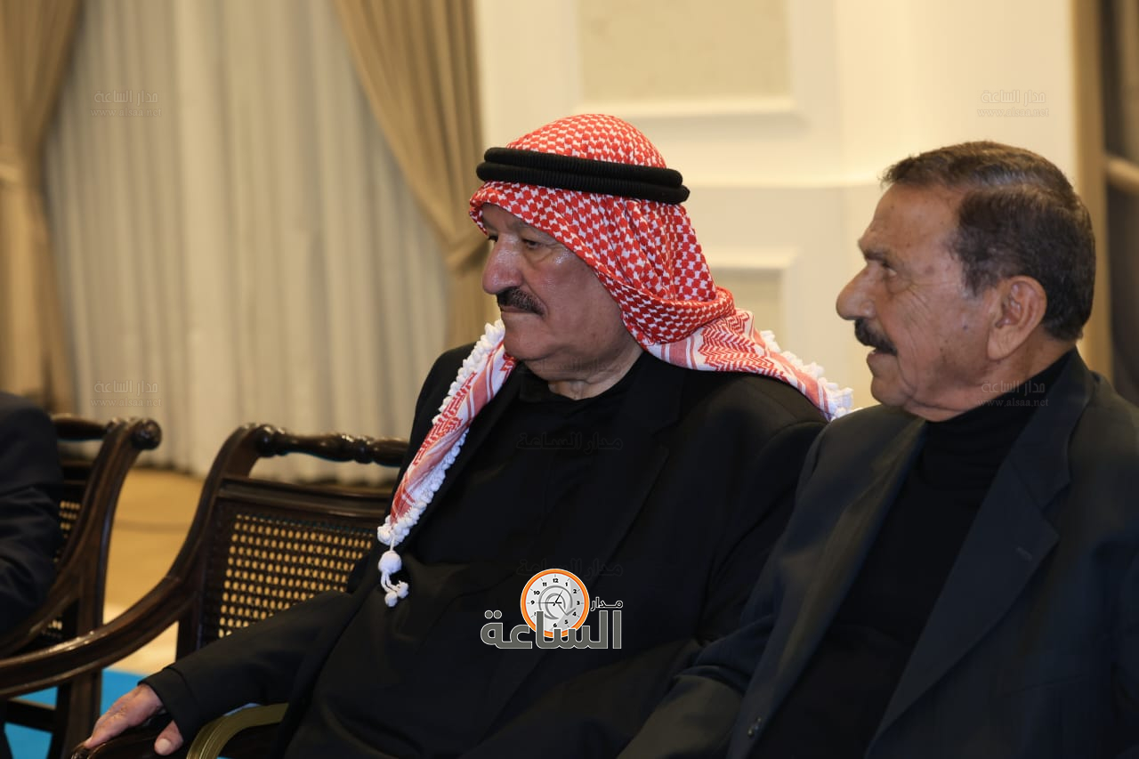 Madar Al-Saa Images 0.8798278560189718