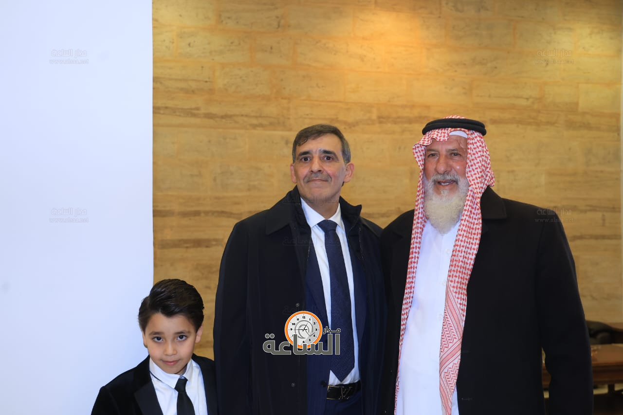 Madar Al-Saa Images 0.7369386143083806