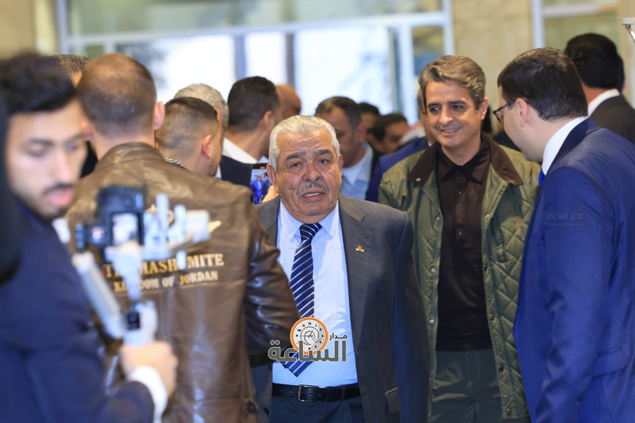 Madar Al-Saa Images 0.3292334308303143