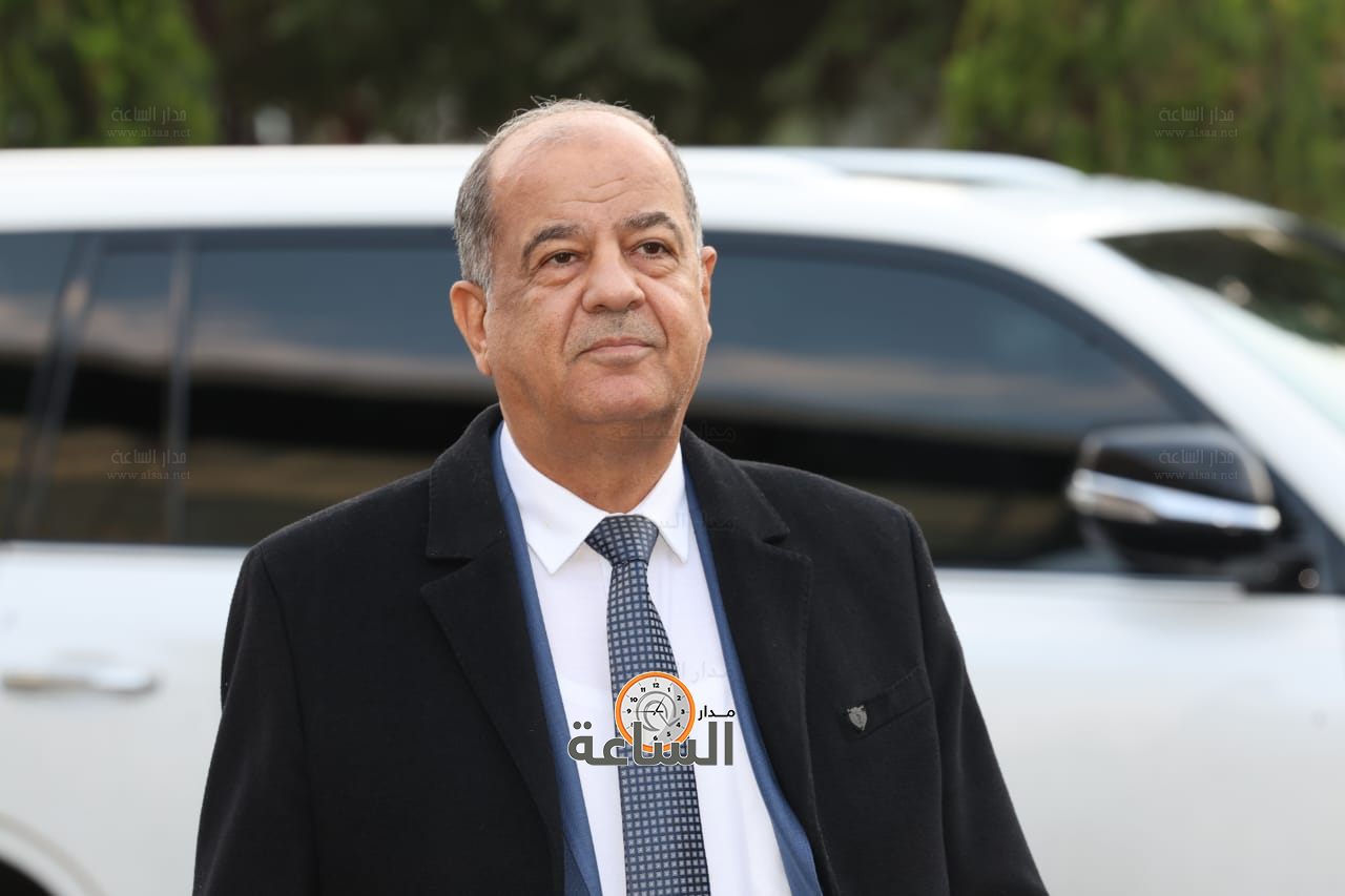 Madar Al-Saa Images 0.1547244820990129