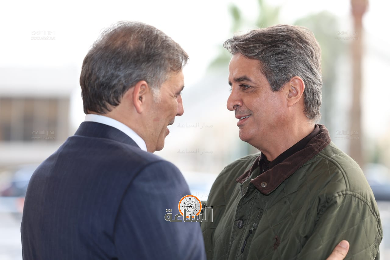 Madar Al-Saa Images 0.9732177989485196