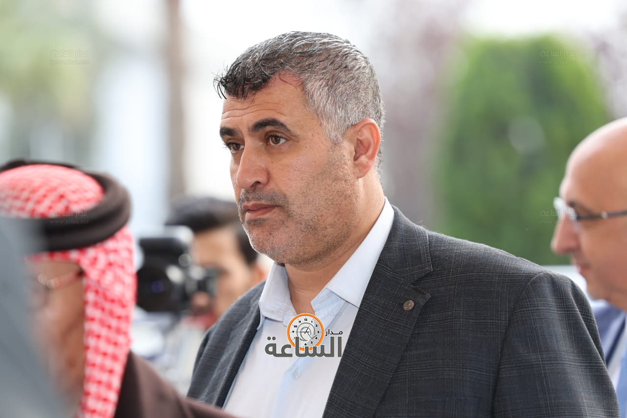 Madar Al-Saa Images 0.015911618061382082